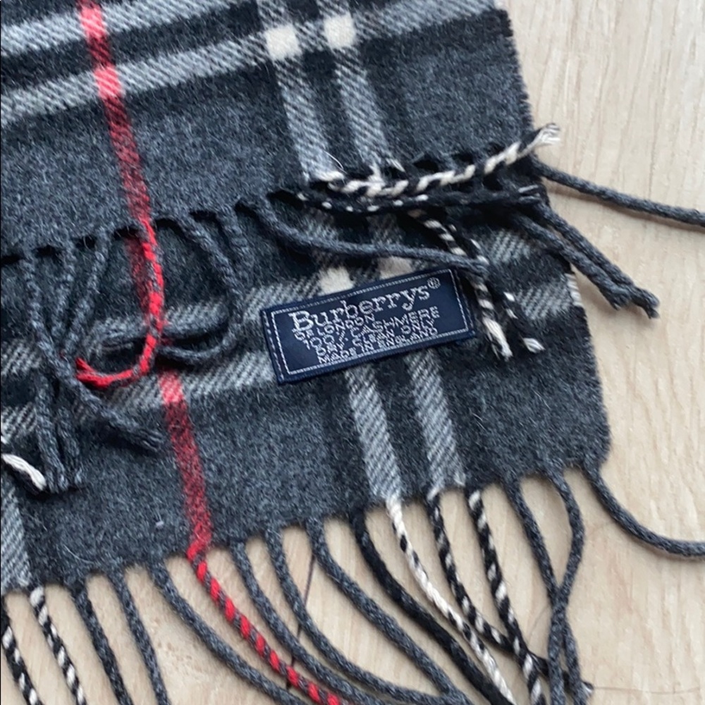Burberry Nova Check cashmere scarf
